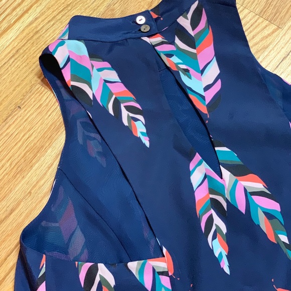 Crosby by Mollie Burch Feather Top - Picture 7 of 8